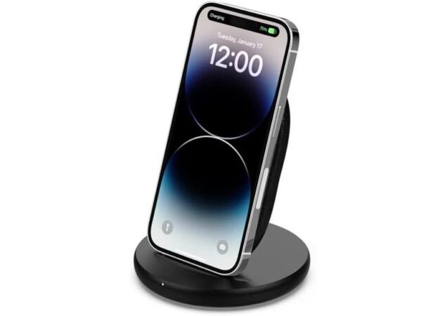 Belkin Quick Charge Stand Review: Fast Wireless Charging